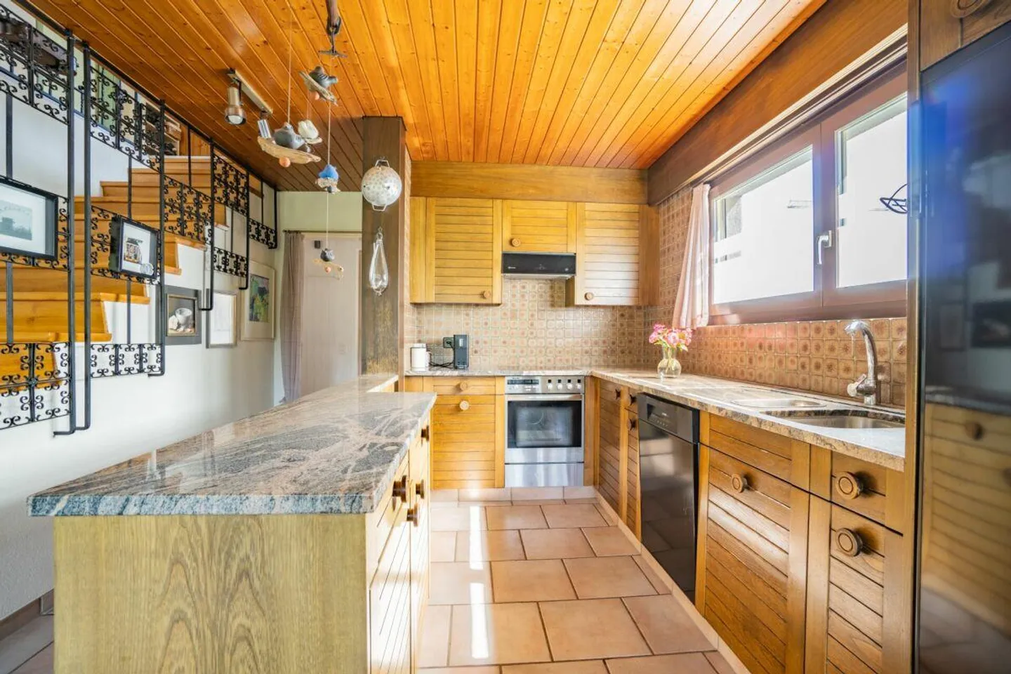 Casa unifamiliare indipendente di 5,5 stanze - Foto 13 di 26