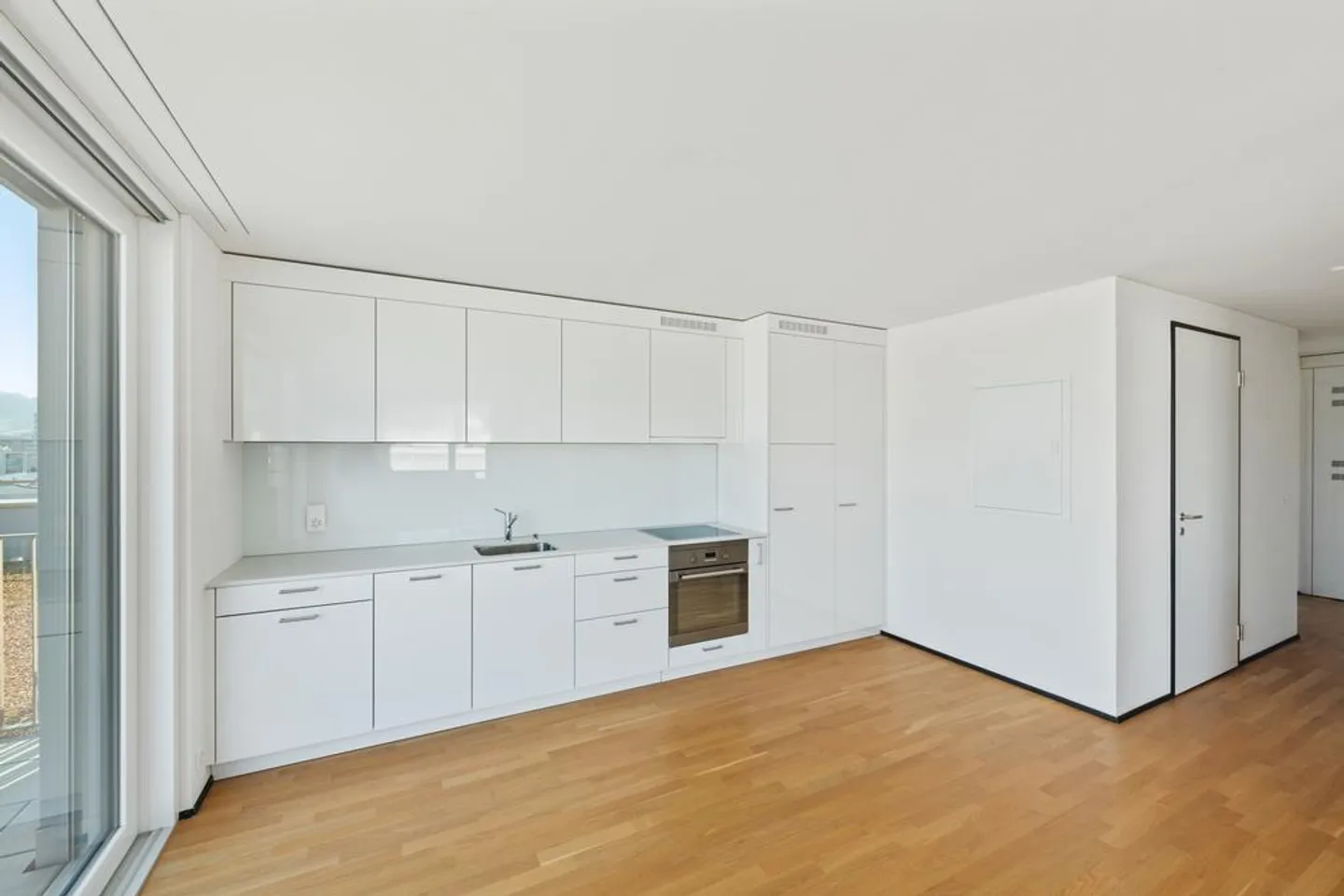 Herzlich Willkommen - Ihre neue 3.5 Zi-Attika Wohnung zentral in Suhr - Foto 5 von 10