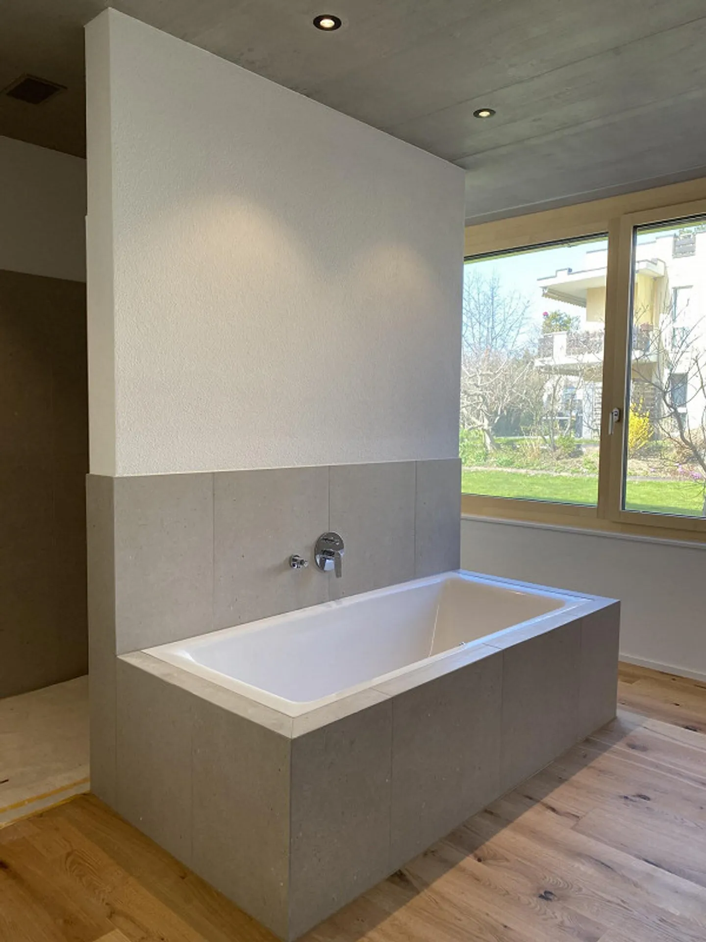 Geräumige Wohnung mit Garten - Foto 4 von 7
