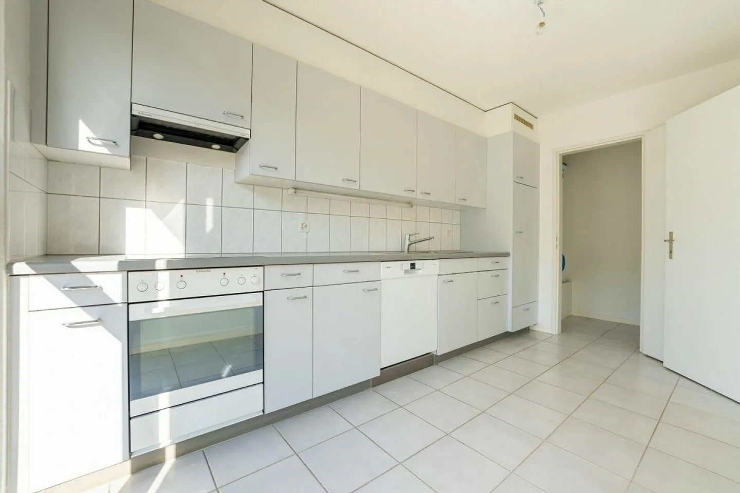 Itingen / 4.5 Zimmer Maisonette / Duplexwohnung links - Foto 4 von 9