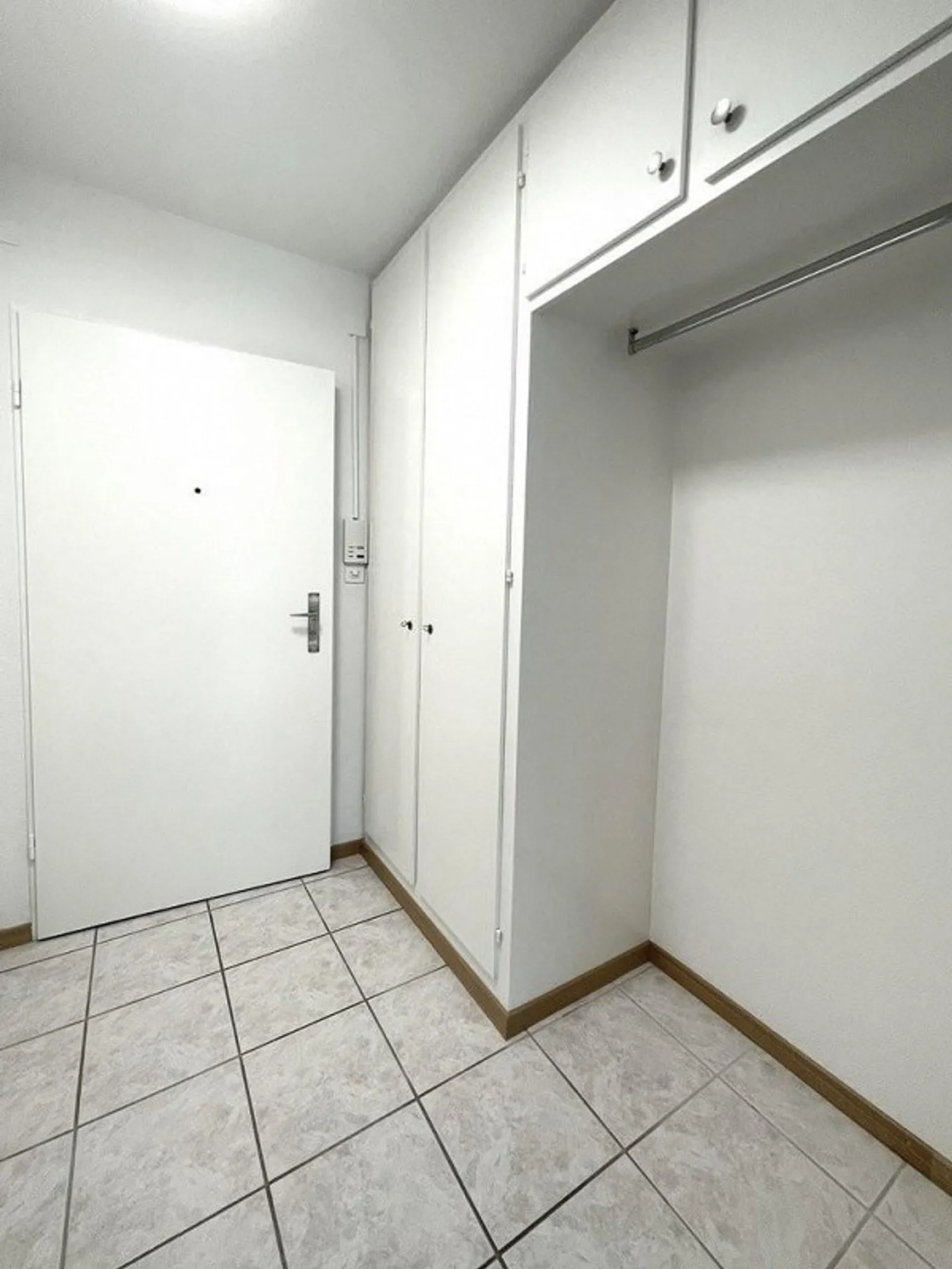 Stunning view of Uetliberg, Zurich Albisrieden - Photo 7 of 8