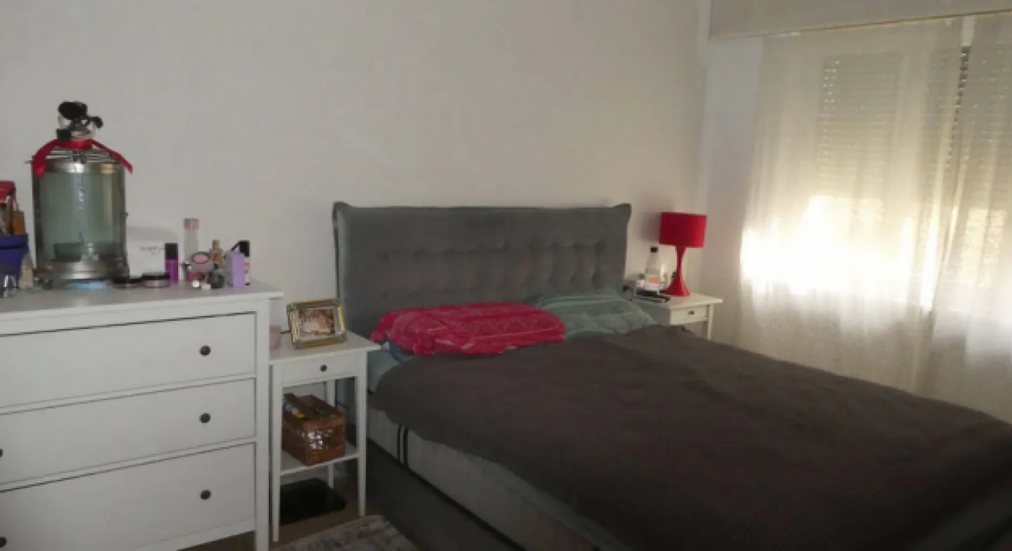 Appartamento di 4,5 locali esposto a sud con una magnifica vista sulle montagne vallesane - Foto 3 di 15