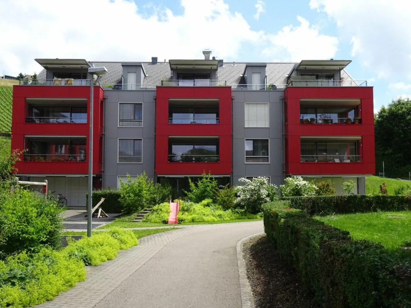 Appartement moderne 2 pièces - Photo 2 sur 9