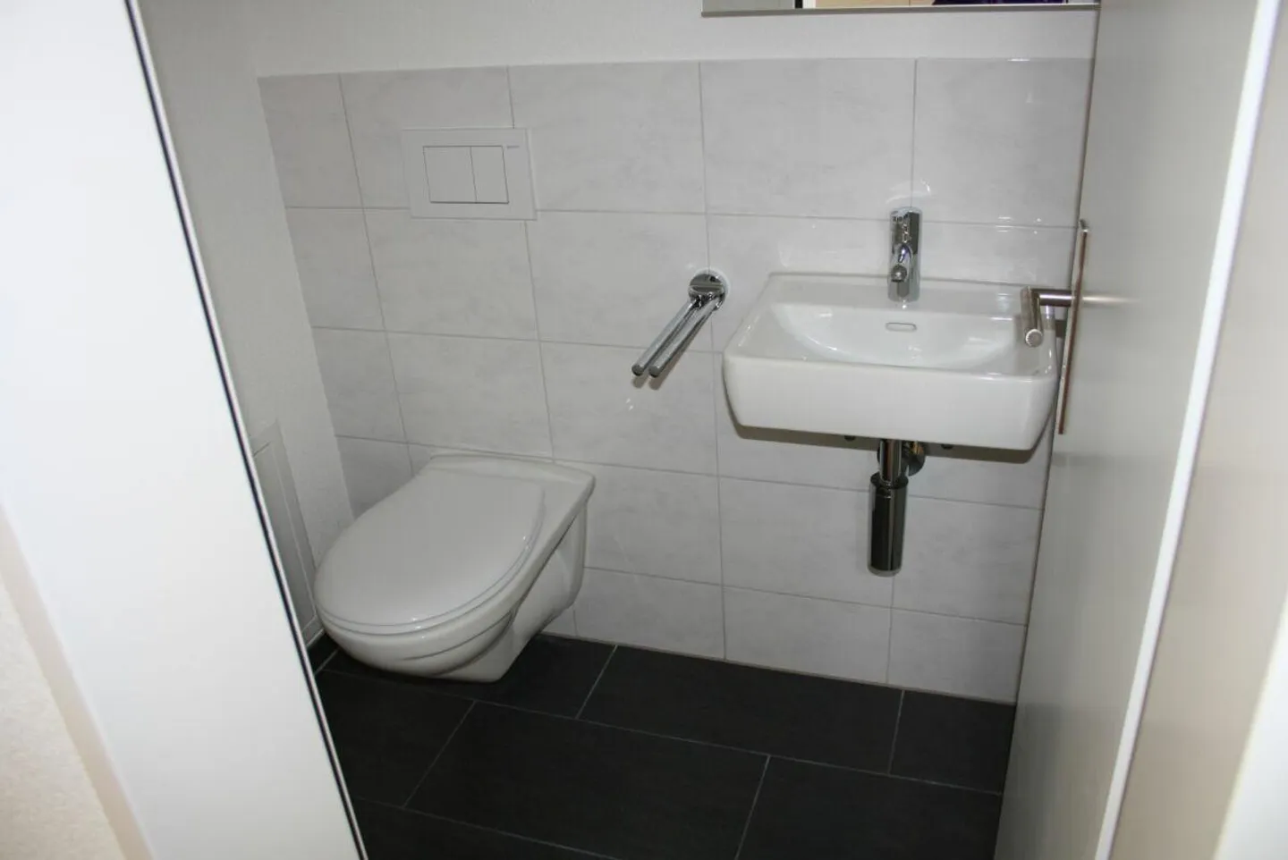 Appartement moderne 2 pièces - Photo 8 sur 9