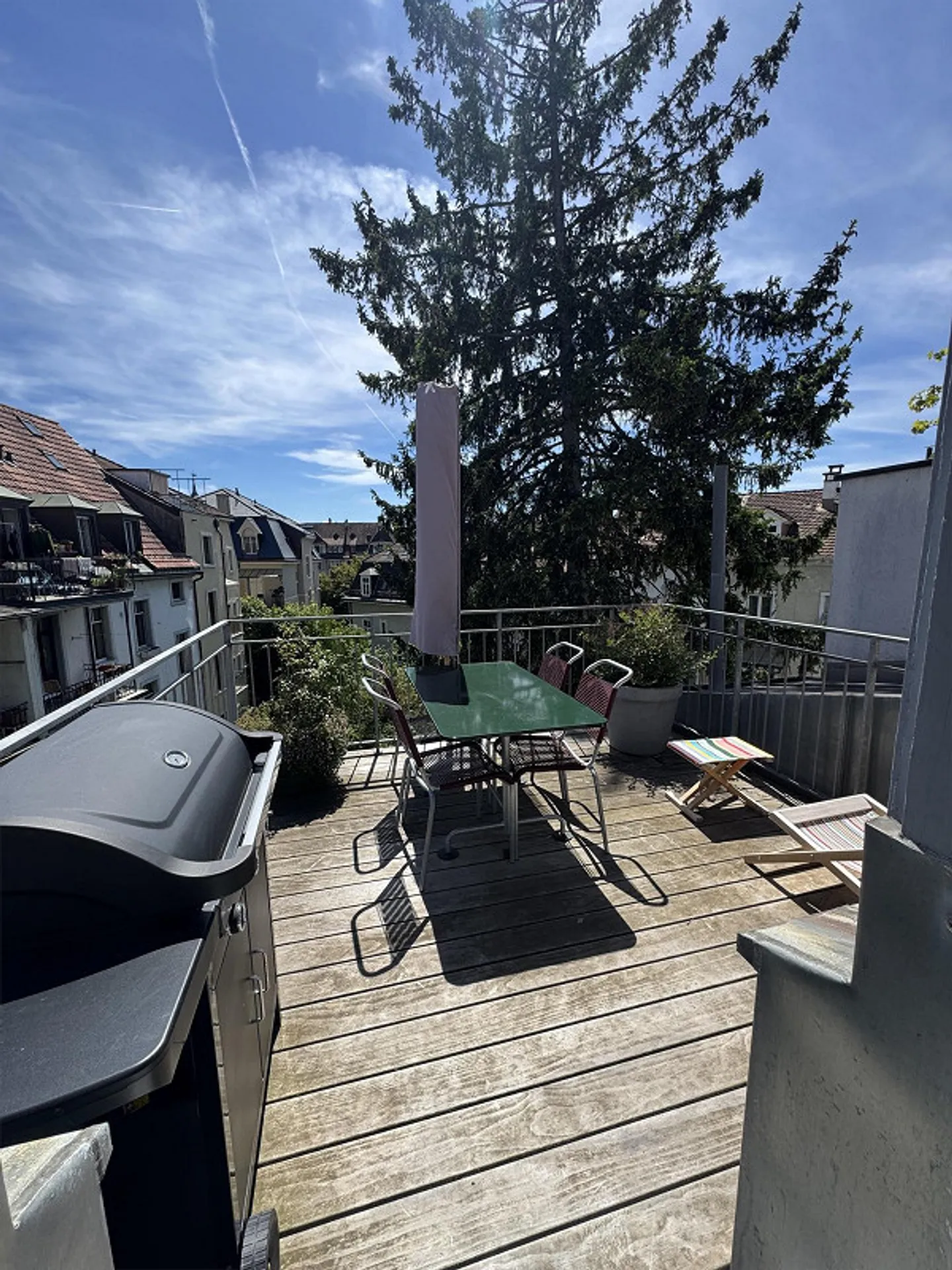 Furnished 4-room maisonette apartment - Photo 2 of 7