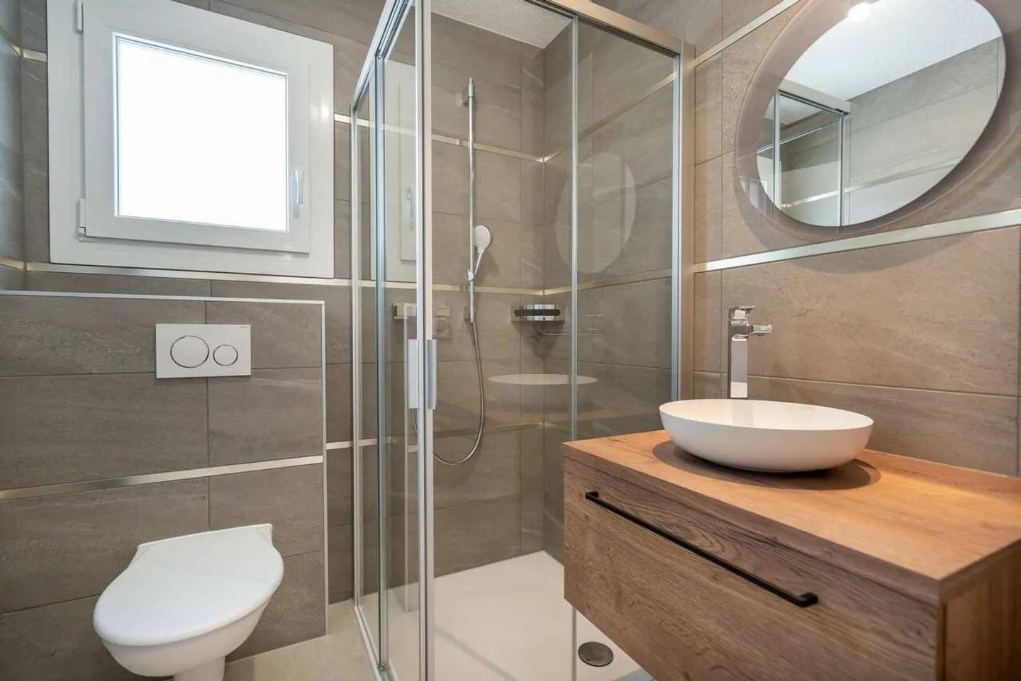 Sehr schöne neue 4,5-Zimmer-Wohnung mit Garten - Foto 13 von 13