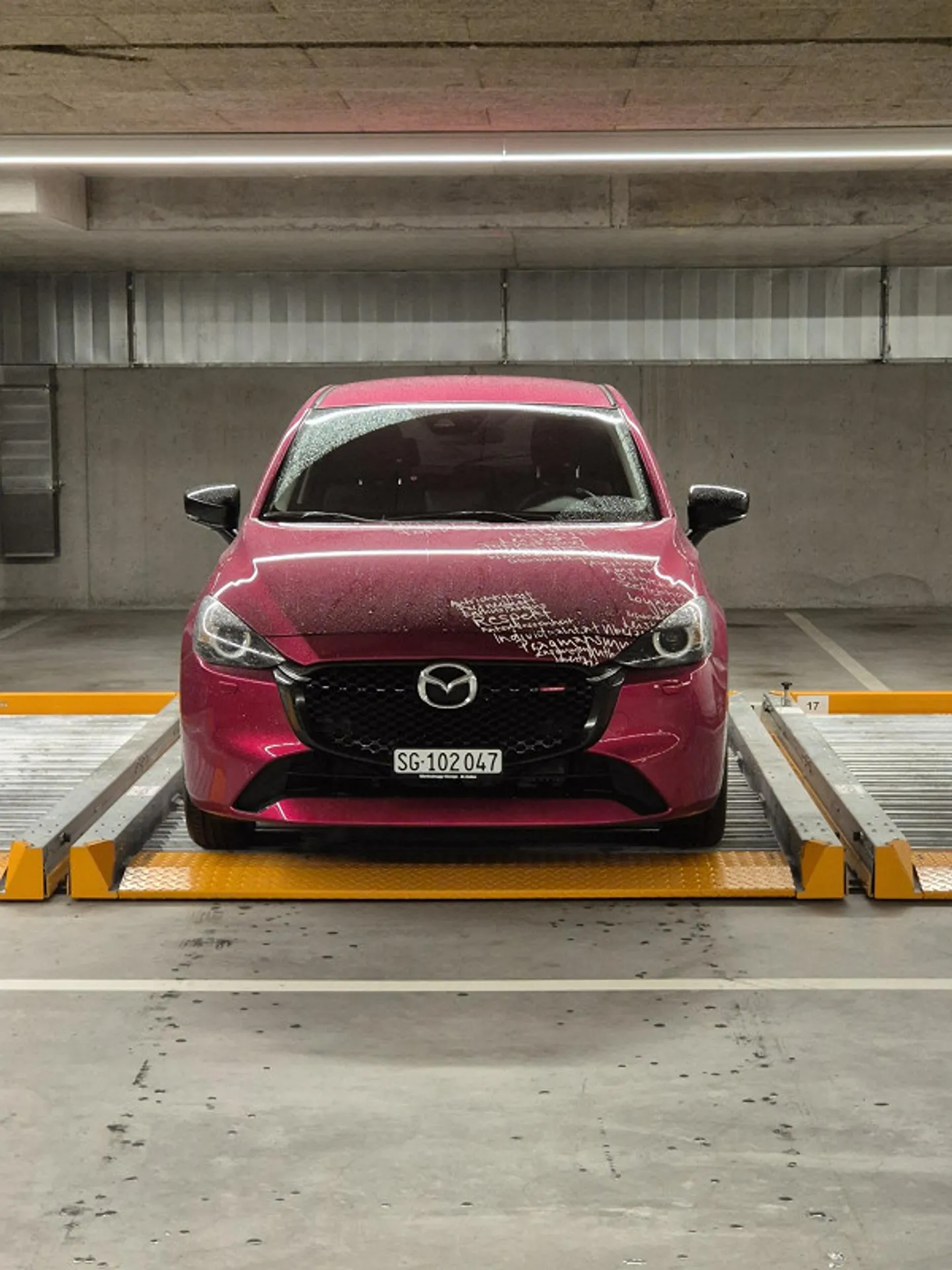Underground parking space for rent - Photo 2 of 5