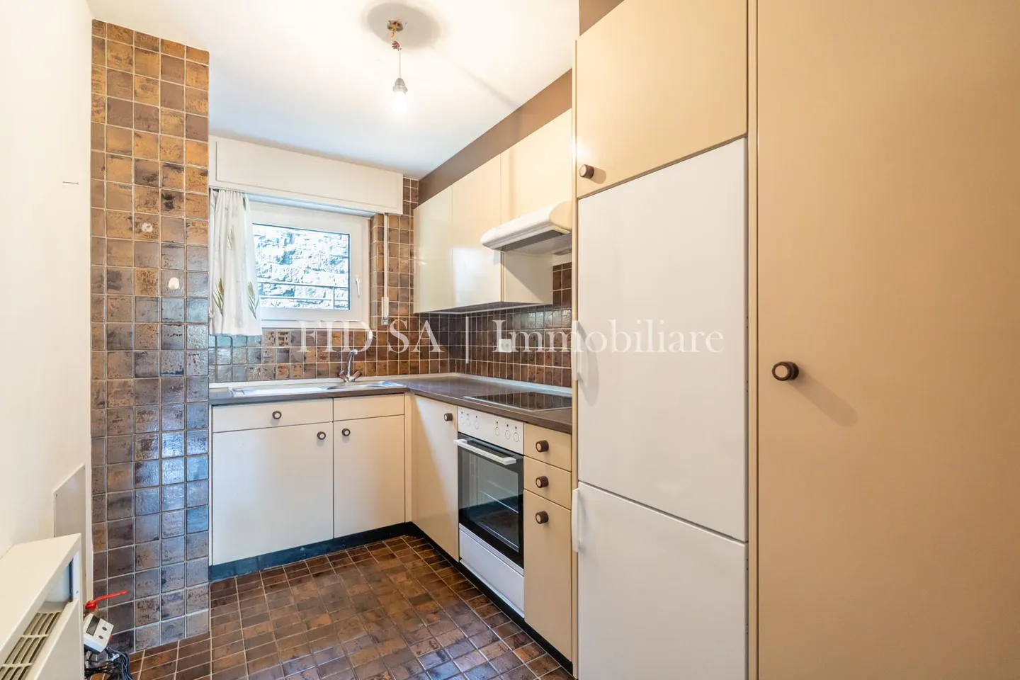 BRISSAGO - Appartamento con vista lago in una proprietà ben tenuta con 4 unità - Foto 4 di 7