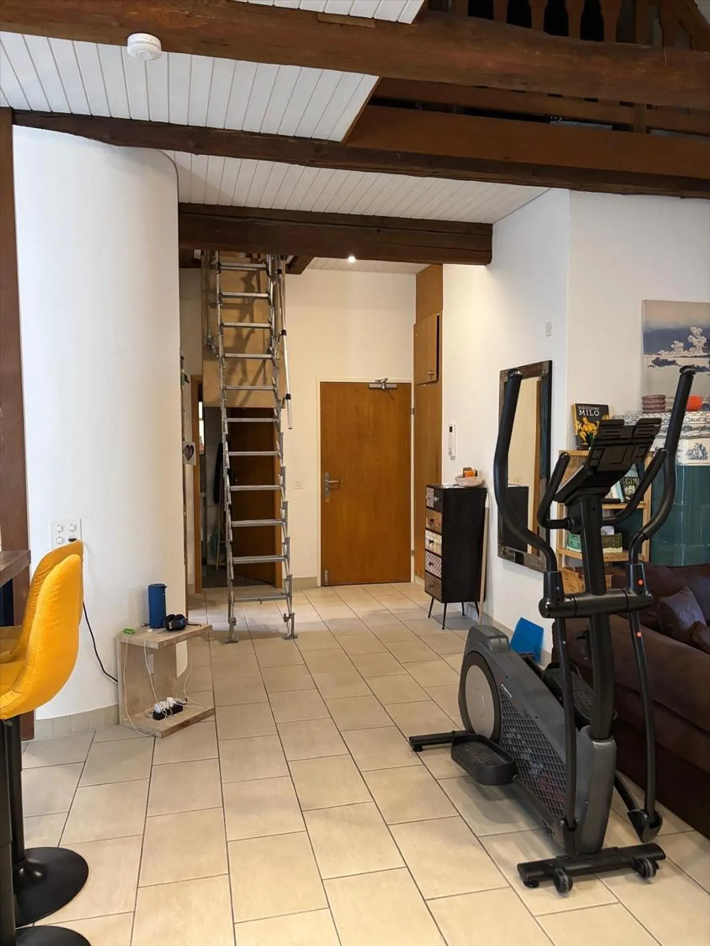 Appartamento d'epoca elegante con galleria nella città vecchia di Olten! - Foto 8 di 10