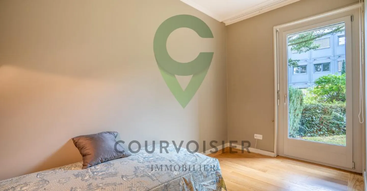 Appartement Élégant avec Jardin Privé - Photo 5 sur 12