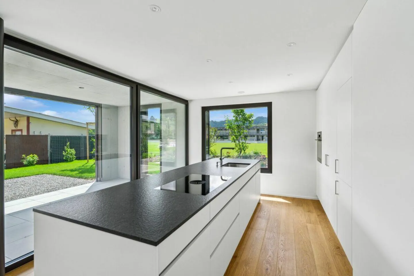 Living with a view of the vineyards of Berneck - Emseren Development, Au - Photo 5 of 12
