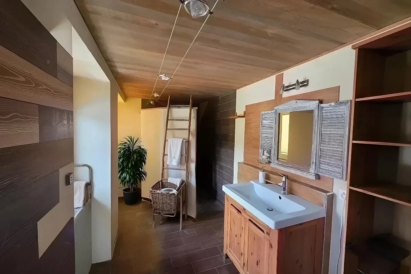 Maison contiguë 11 pièces - Foto 4 von 13