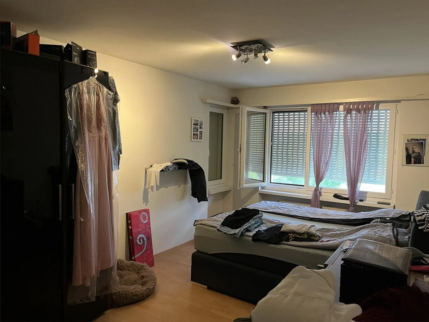 3.5 Room Apartment - Photo 8 of 9