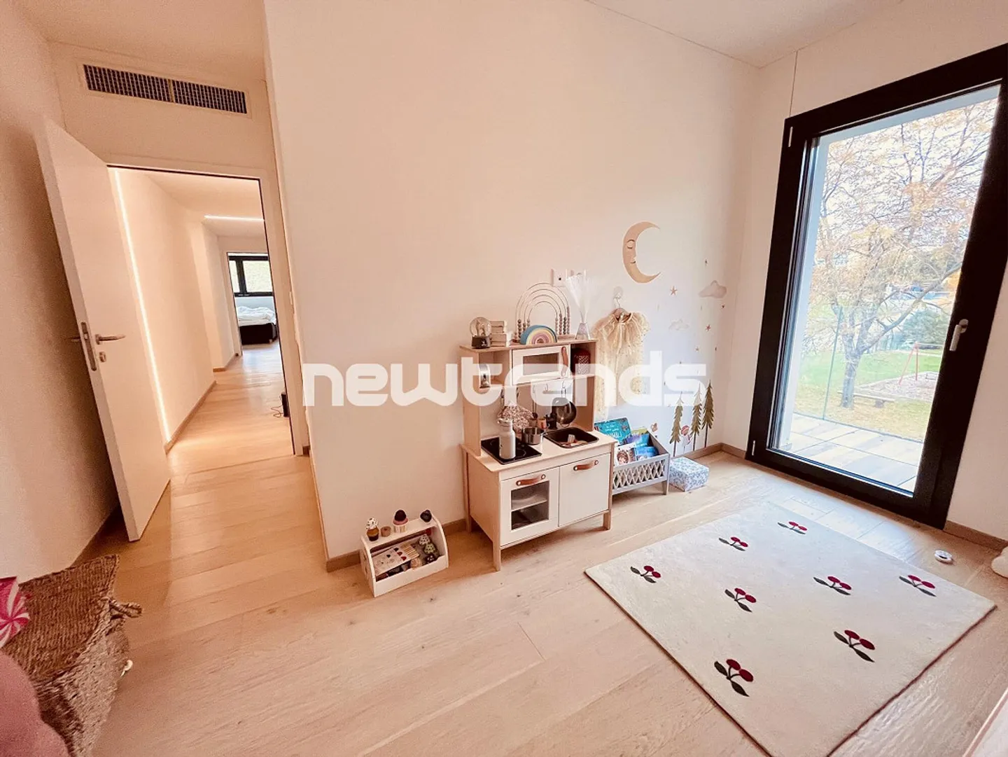 Montagnola Arasio : Appartement en penthouse avec 4,5 pièces, terrasse et vue dégagée. - Photo 8 sur 14