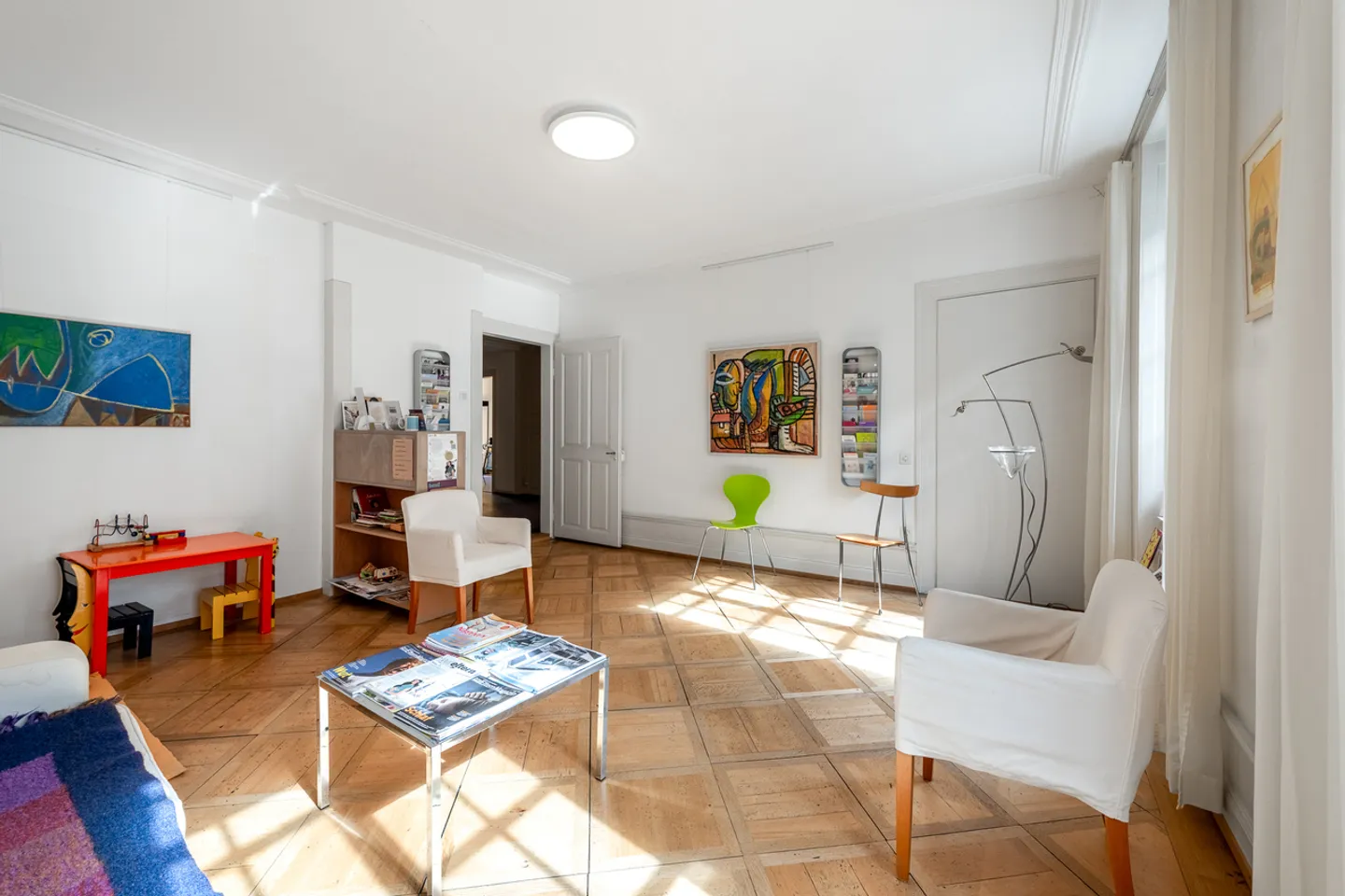 Bien commercial au cœur de la vieille ville de Winterthur - Photo 2 sur 11