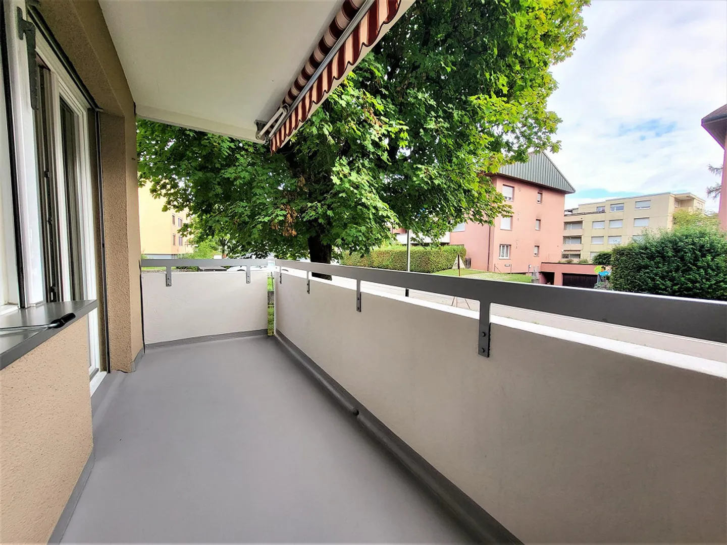 Stilvolle moderne Singelwohnung - Foto 6 von 8
