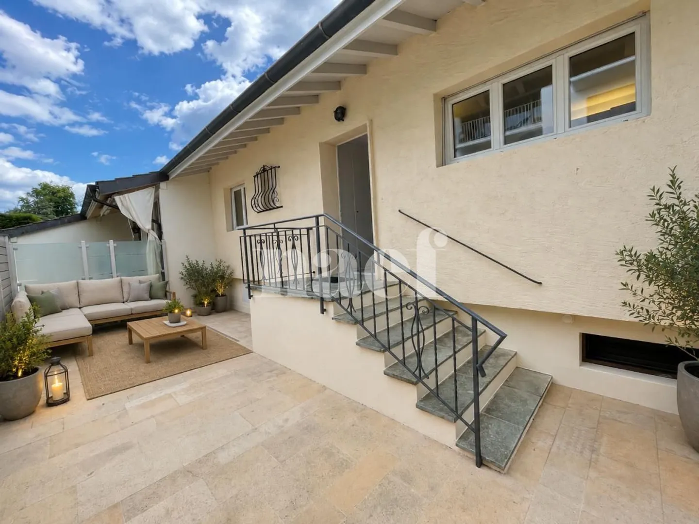 Beautiful small terraced house with 3.5 rooms and lake view and large terrace - Photo 6 of 6