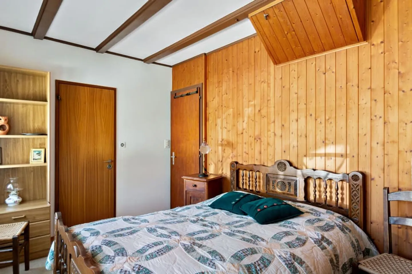 Bright family home with 6.5 rooms in Courtemautruy - Photo 8 of 13