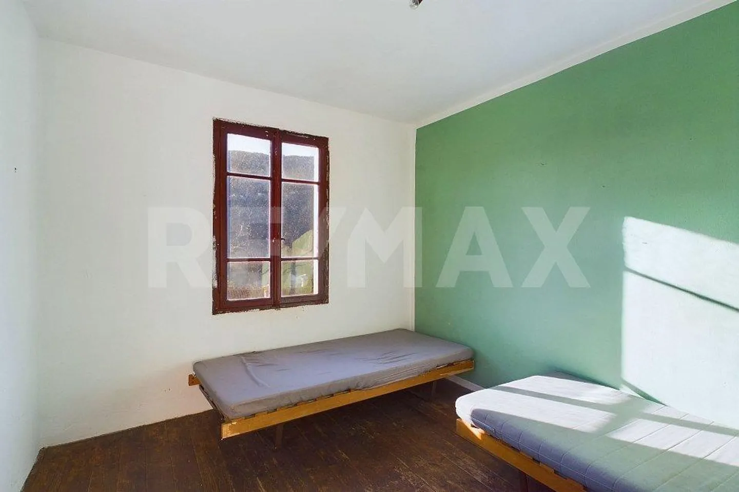 Maison de village avec terrain à bâtir, excellente investissement - Photo 13 sur 13