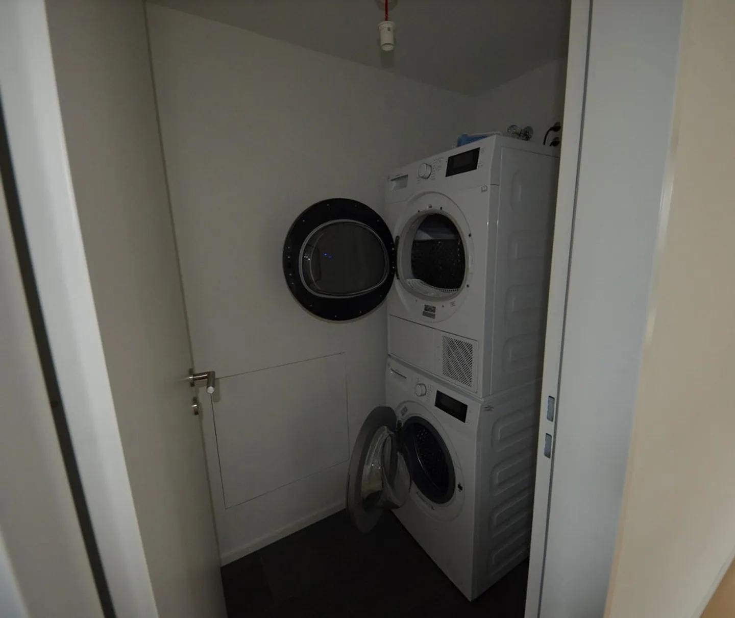 Modern 3.5-room apartment for rent in Dietlikon - Photo 9 of 10