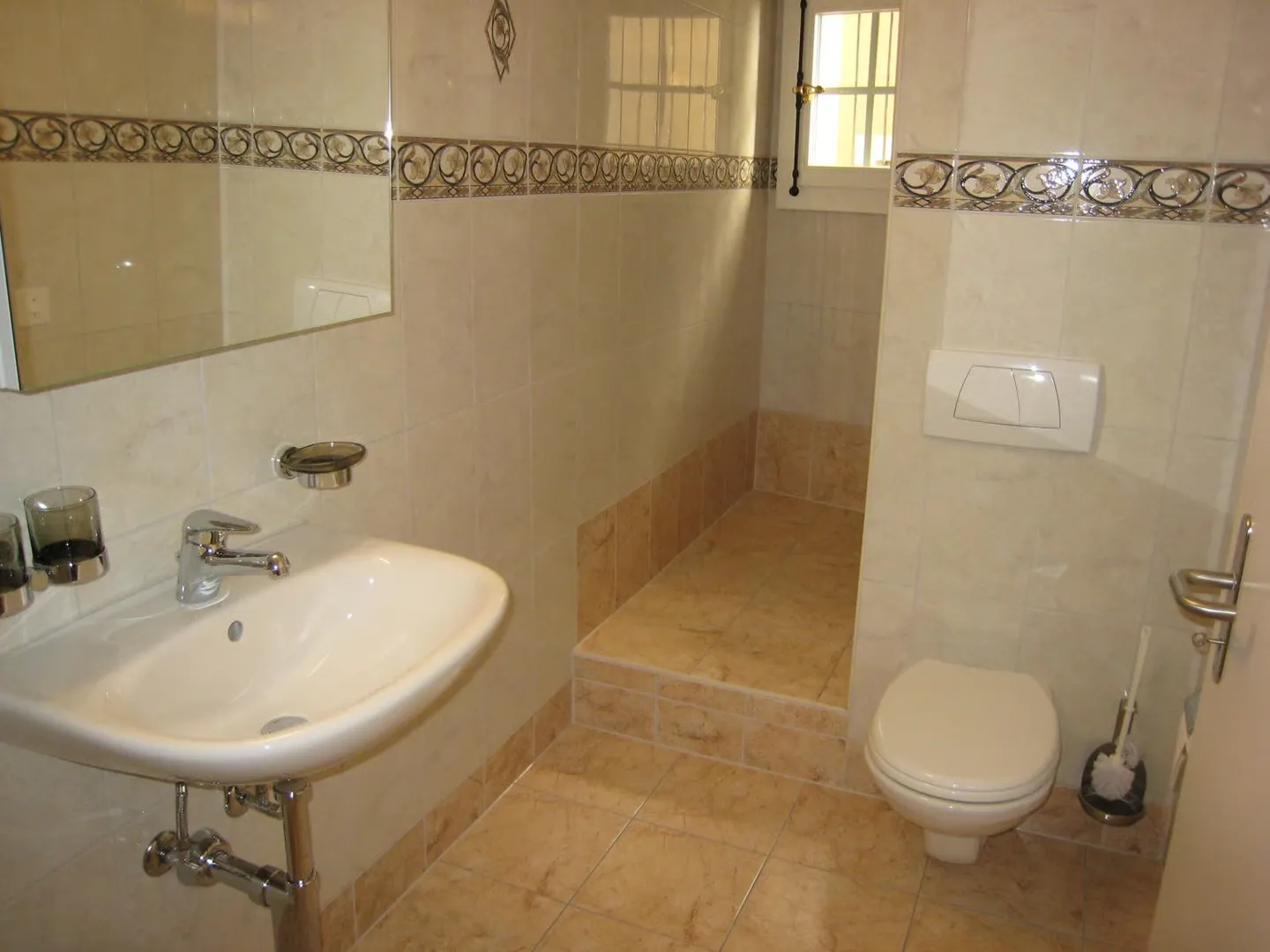 Cozy 2-room apartment on Marktgasse in Thun - Photo 6 of 7