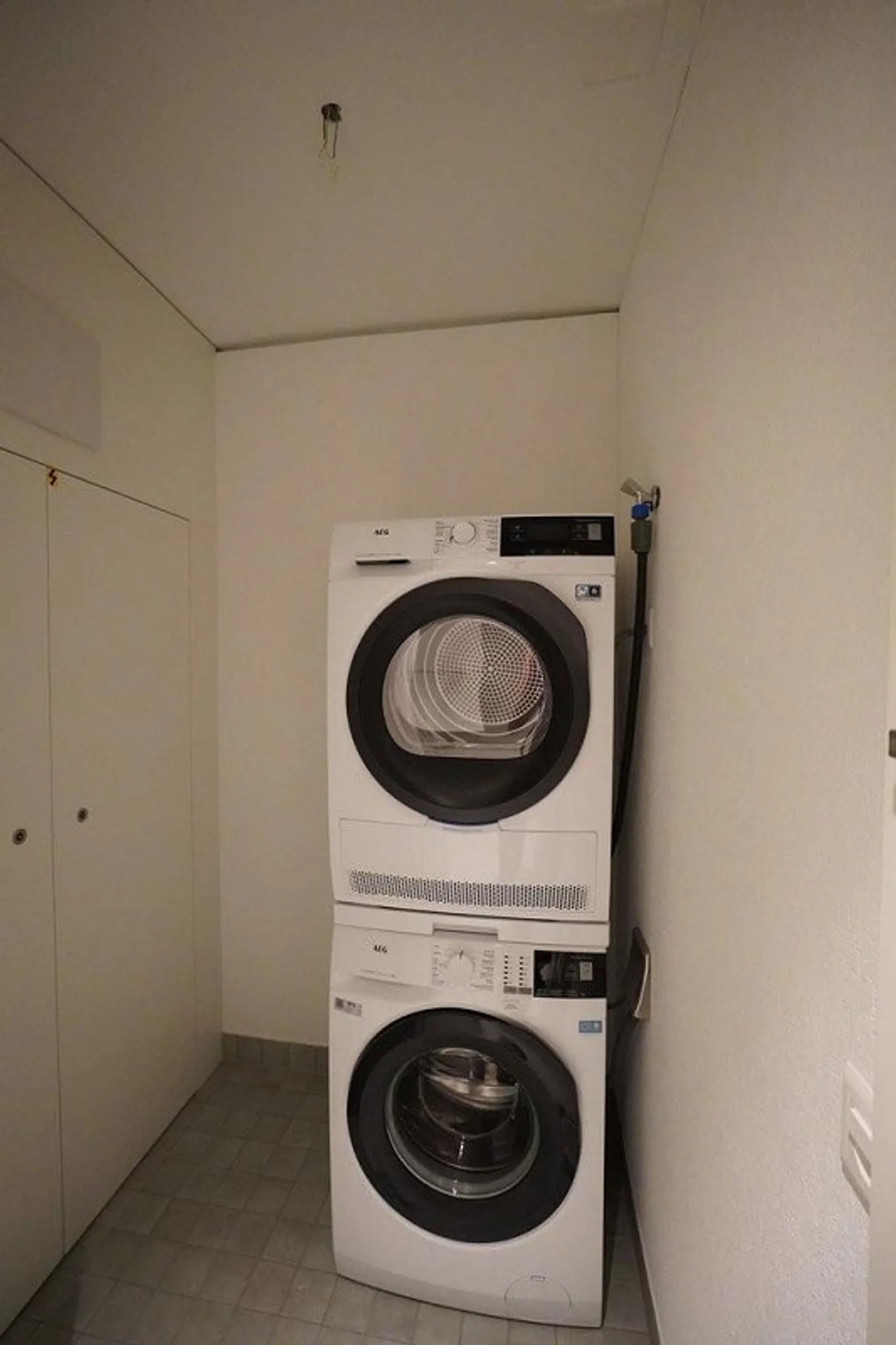 PREMIÈRE LOCATION - moderne et urbaine - appartement 3.5 pièces - Photo 3 sur 7
