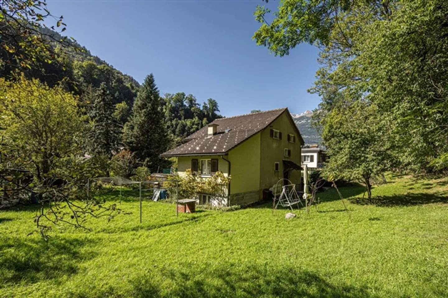 Einzelhaus mit 6,5 Zimmern - Foto 2 von 9