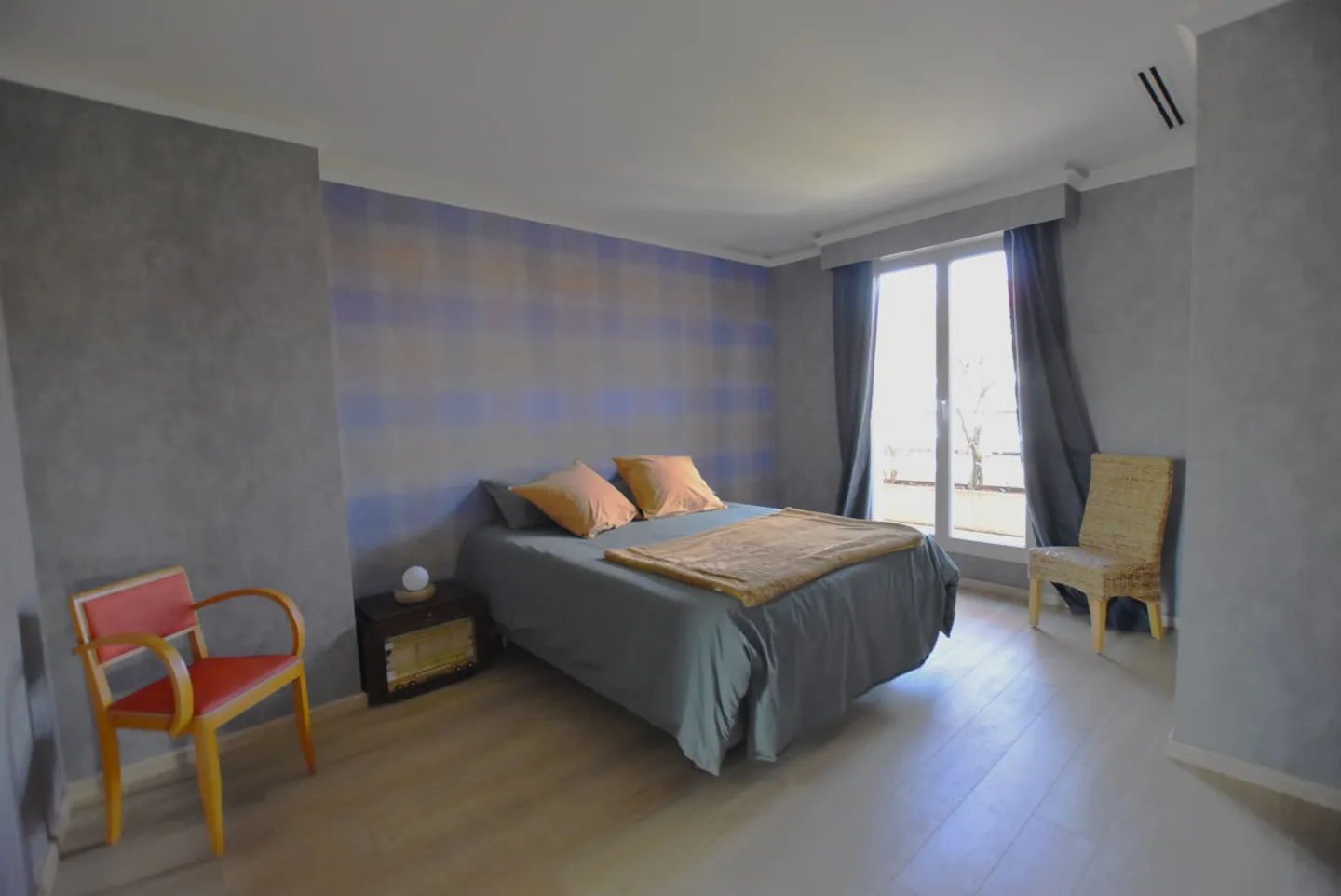 6-room apartment - Photo 8 of 11