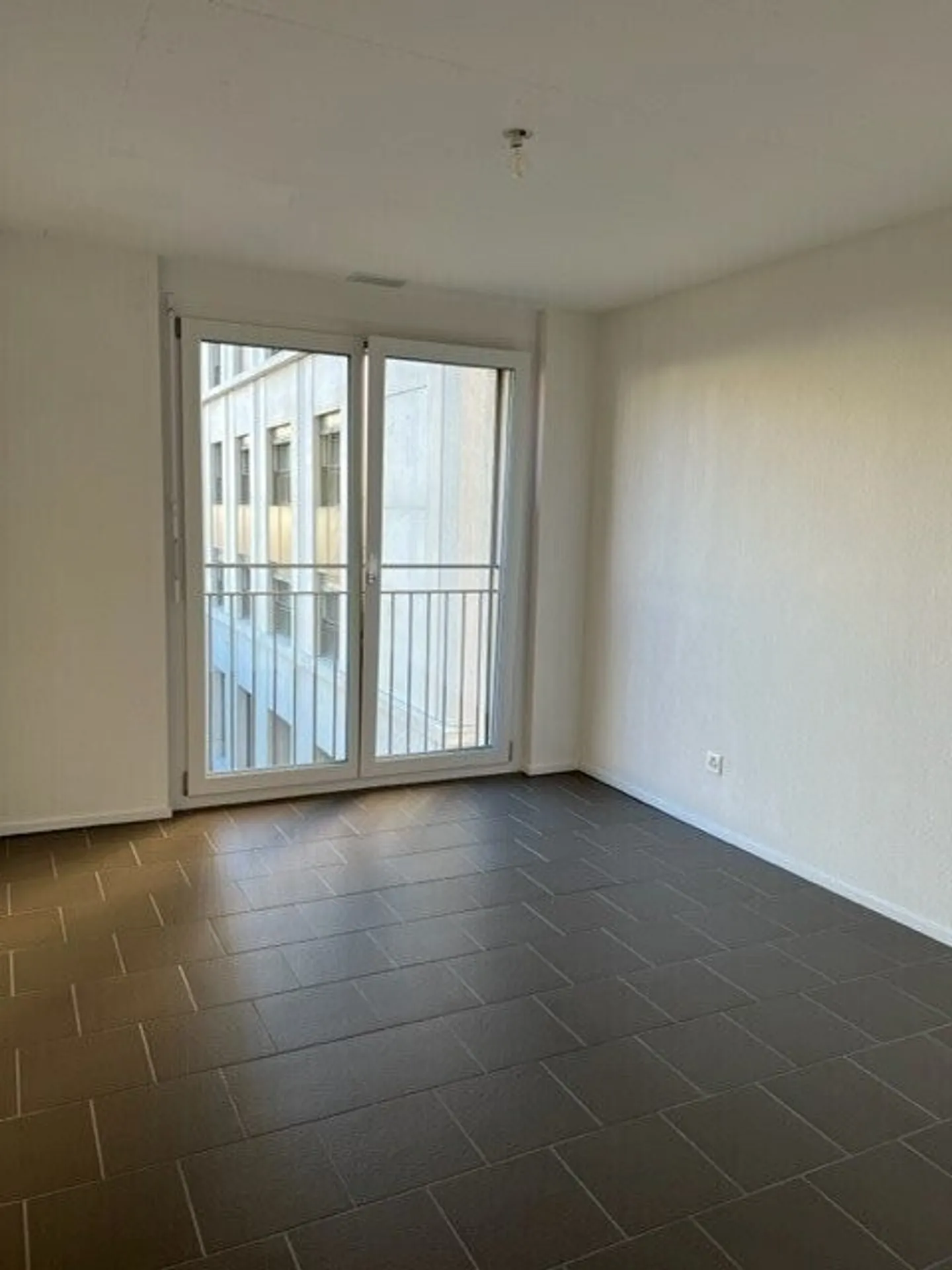 Fribourg Apartment - 3.5 rooms - Photo 3 of 5
