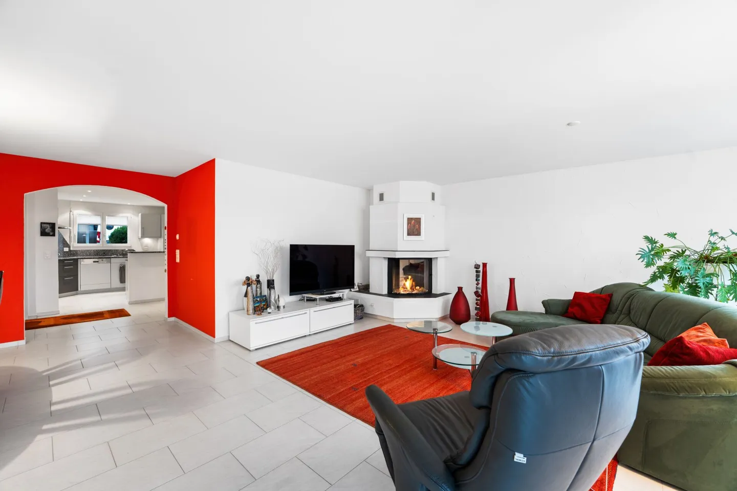 RESERVIERT! 4.5-Zi-Wohnung mit top Aussicht - Foto 4 von 10