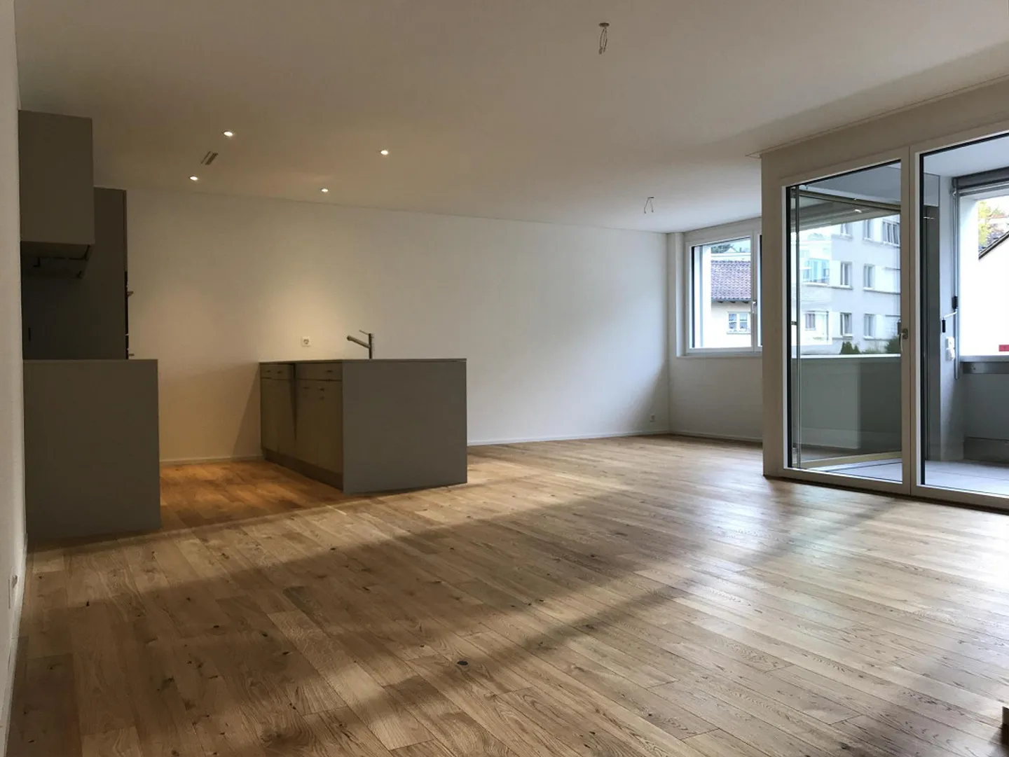 Modernes Apartment am Sihlufer - Foto 5 von 10