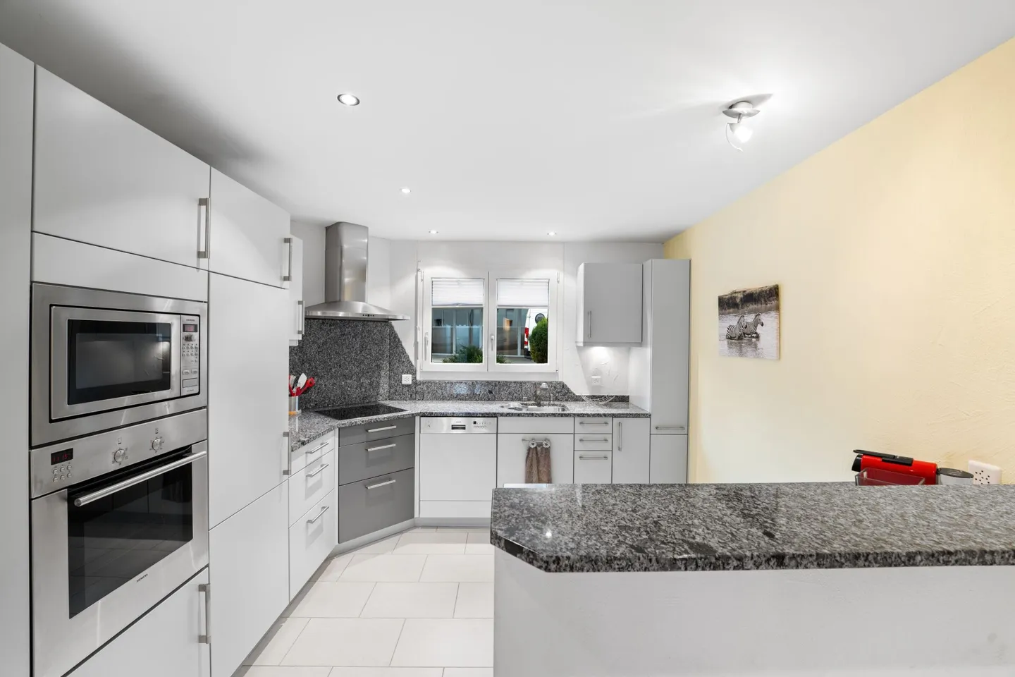 RESERVIERT! 4.5-Zi-Wohnung mit top Aussicht - Foto 5 von 10