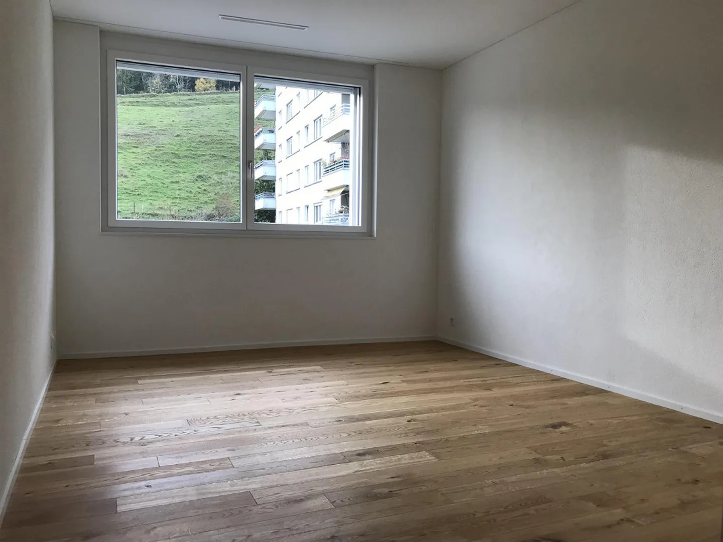 Modernes Apartment am Sihlufer - Foto 8 von 10
