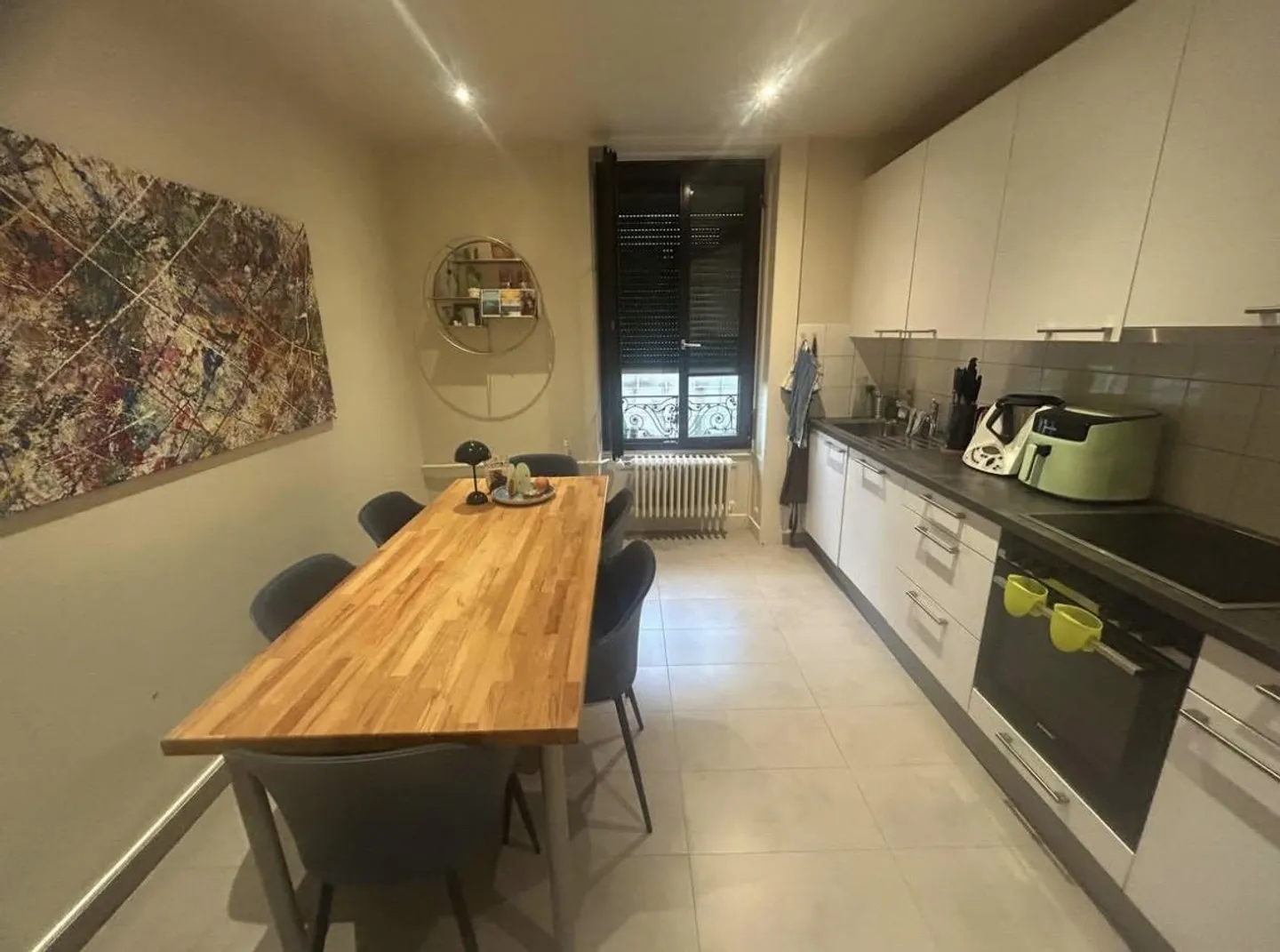 Charming 3.5 Room Apartment - Photo 1 of 7