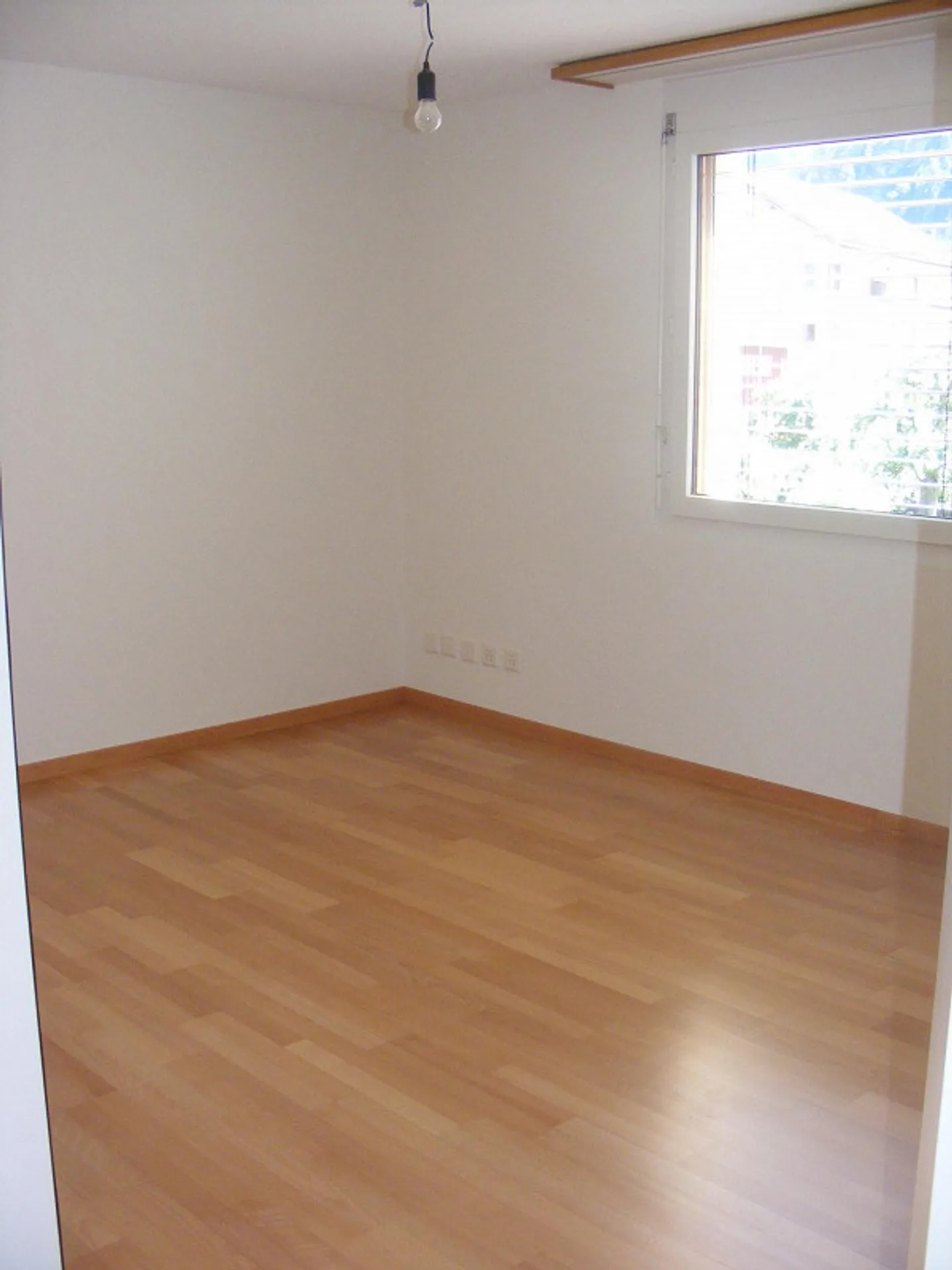 5.5 Zimmer Wohnung mit Blick auf den Piz Beverin - Foto 9 von 11