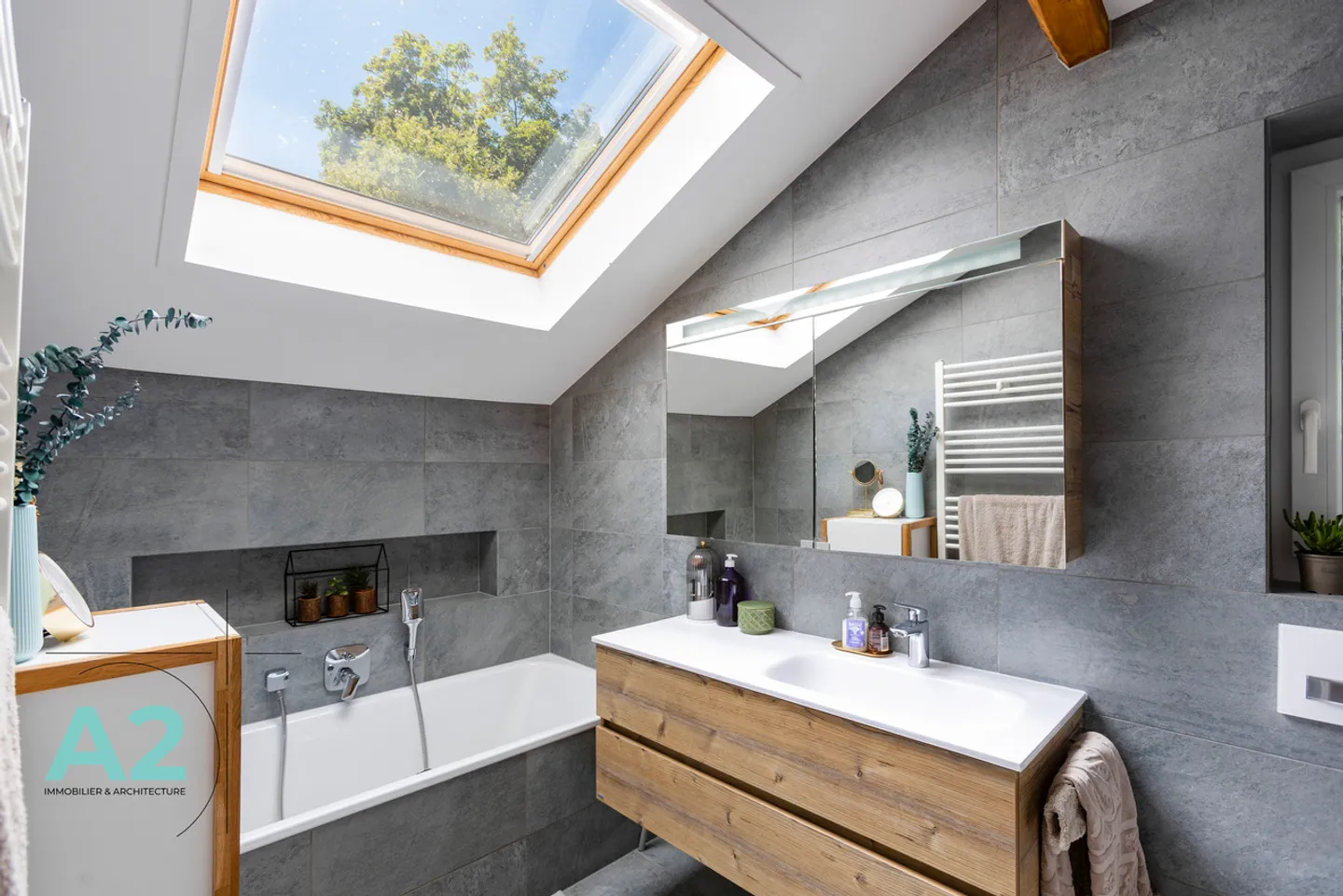 Charmante maison entièrement rénovée - Photo 11 sur 21