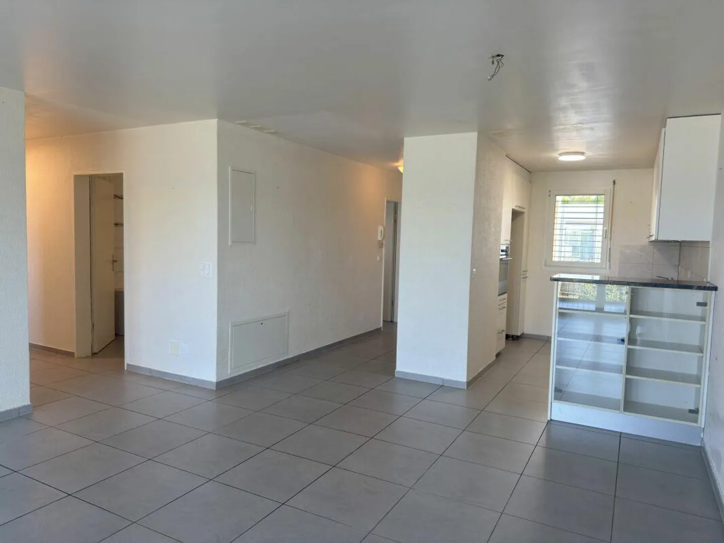 Geräumige Wohnung mit atemberaubender Aussicht - Foto 1 von 8