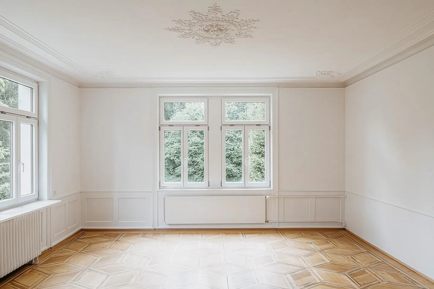 Einzigartige Villa mit Garten in Uzwil - Foto 10 von 12