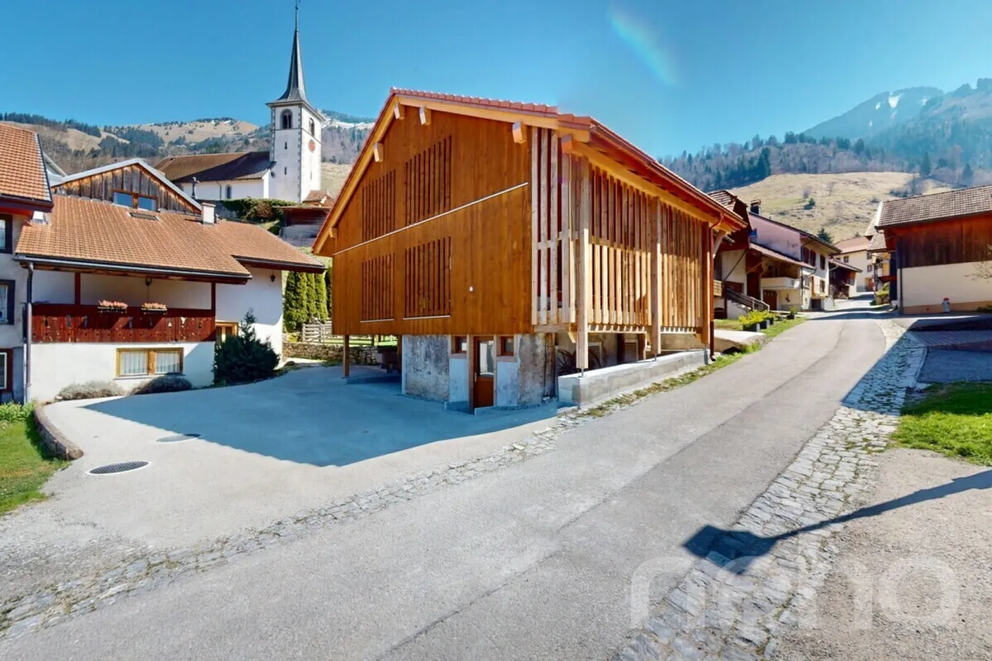 Exklusiv: Schön renovierte Scheune in Lessoc bei Bulle - Foto 3 von 13