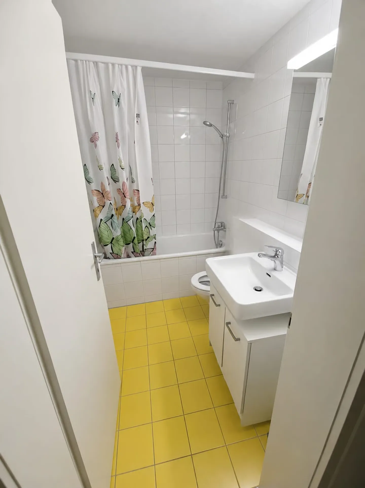 Gemütliche 1-Zimmer-Wohnung mit Balkon in Thun - Foto 3 di 4