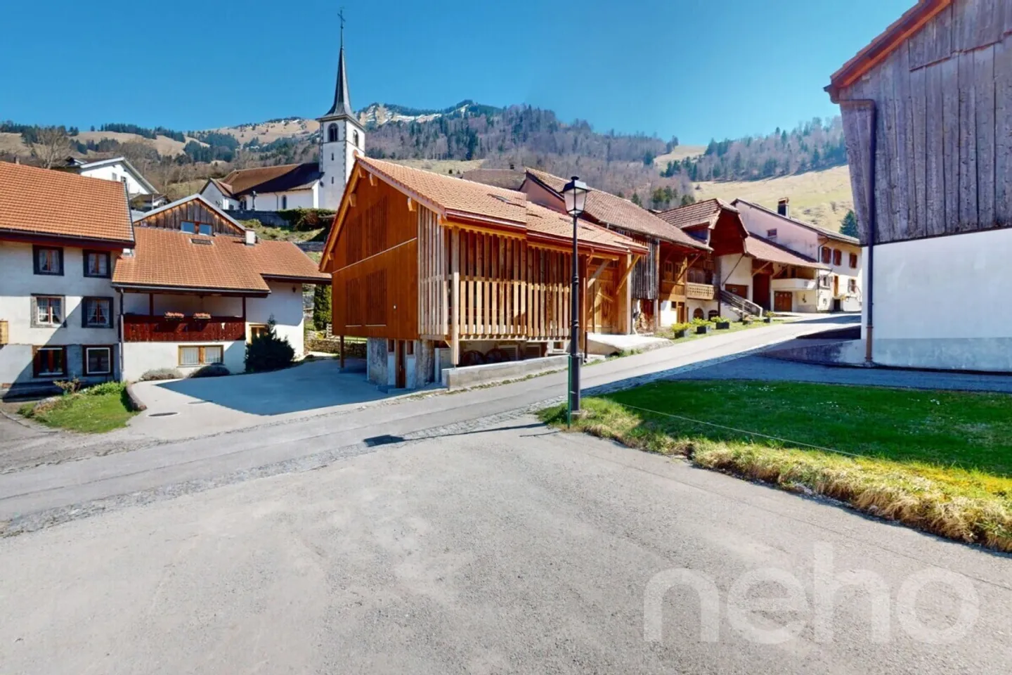 Exklusiv: Schön renovierte Scheune in Lessoc bei Bulle - Foto 9 von 13