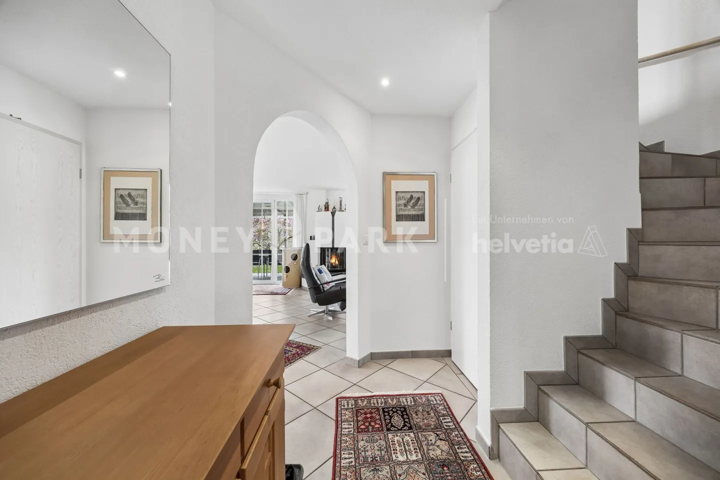 Maison jumelée de 5,5 pièces avec jardin, terrasse et offre d'espace polyvalent - Photo 1 sur 12