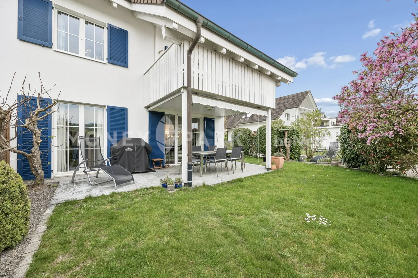 Maison jumelée de 5,5 pièces avec jardin, terrasse et offre d'espace polyvalent - Photo 11 sur 12