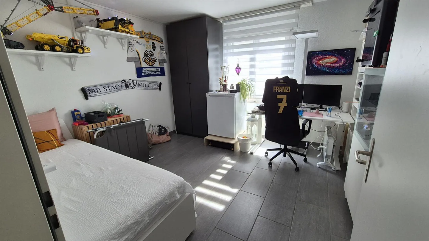 Helle 3.5-Zimmer-Wohnung in Wädenswil - Foto 4 von 8