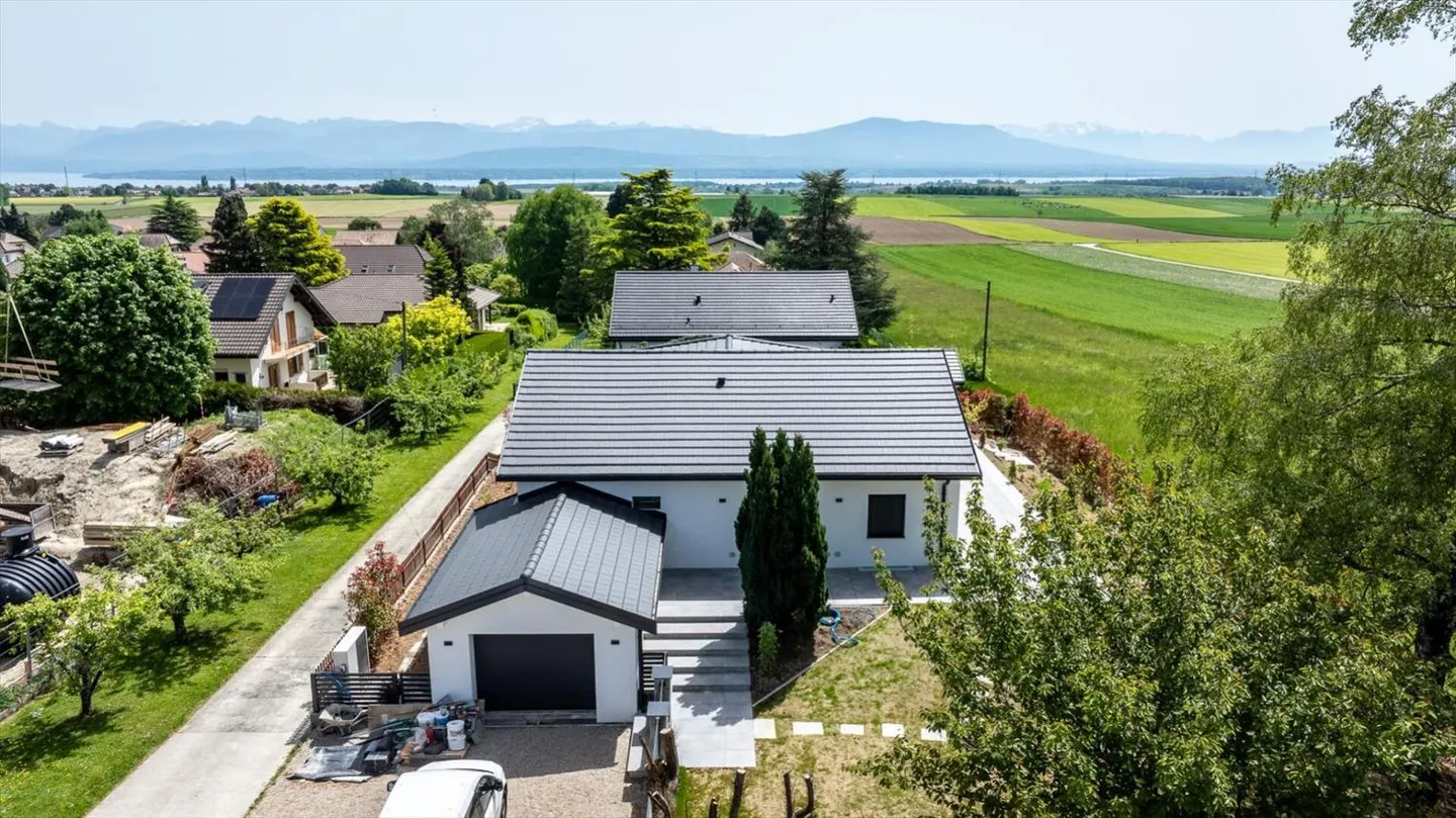 Single villa with 5.5 rooms in Chéserex - Photo 5 of 8