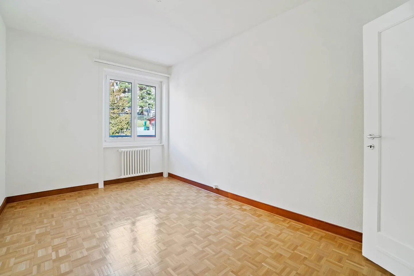 Appartement Charmant avec Terrasse - Photo 4 sur 10