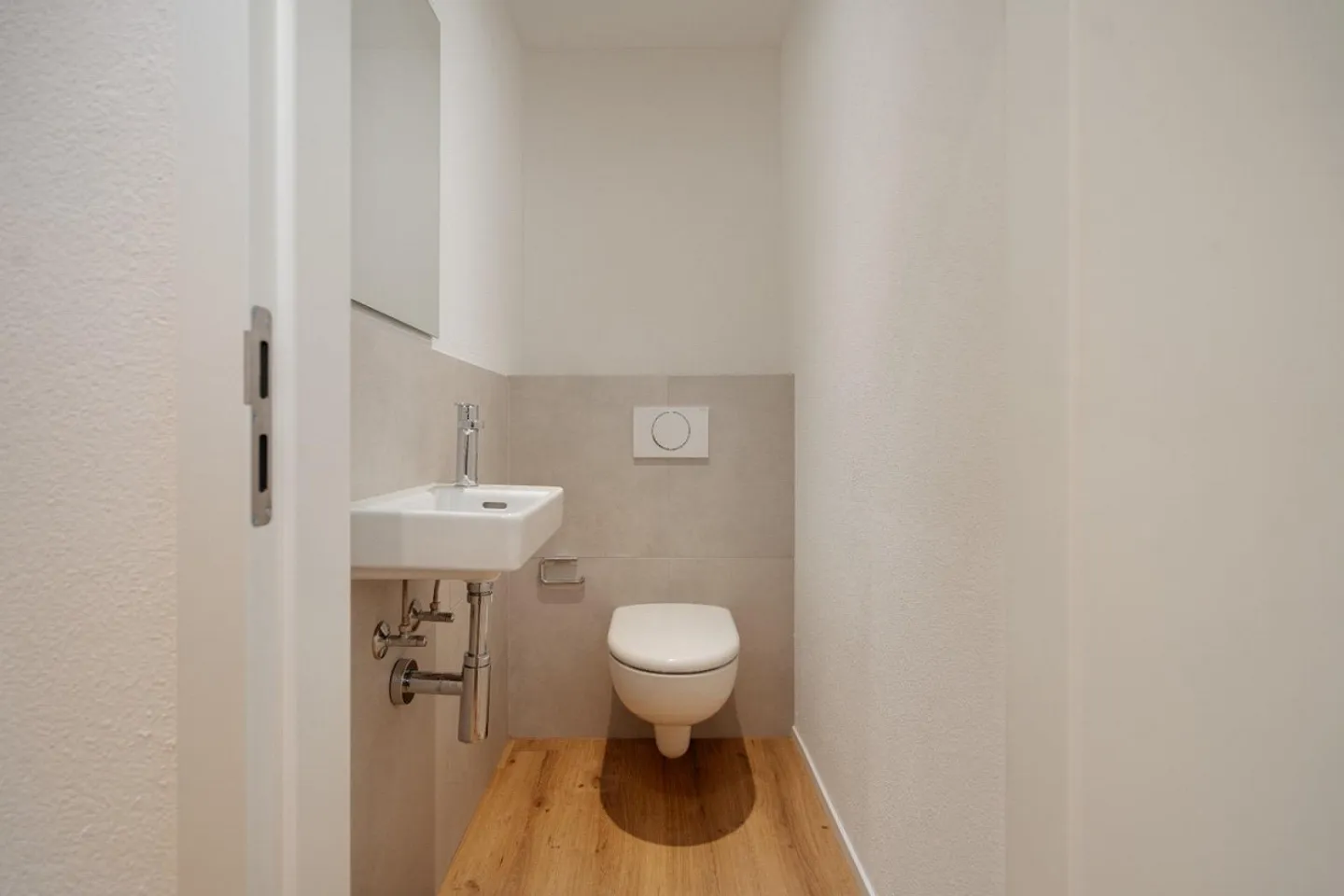 5 Zimmer Wohnung / Nachmieter gesucht Wunderschöne und helle 5 Zimmer - Foto 4 von 12