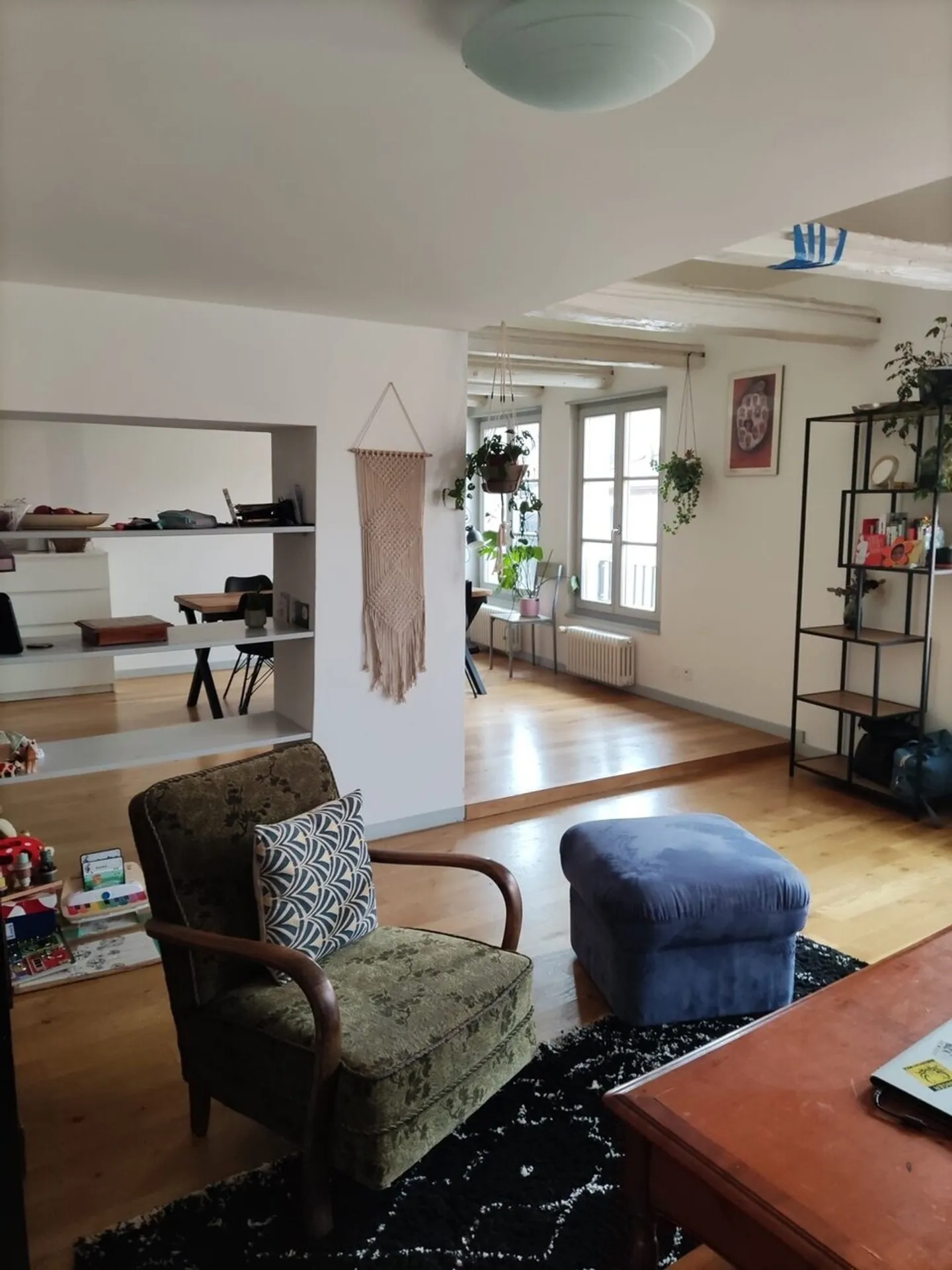 CHIC APARTMENT VERY WELL LOCATED AND WITH CHARM - Photo 4 of 9