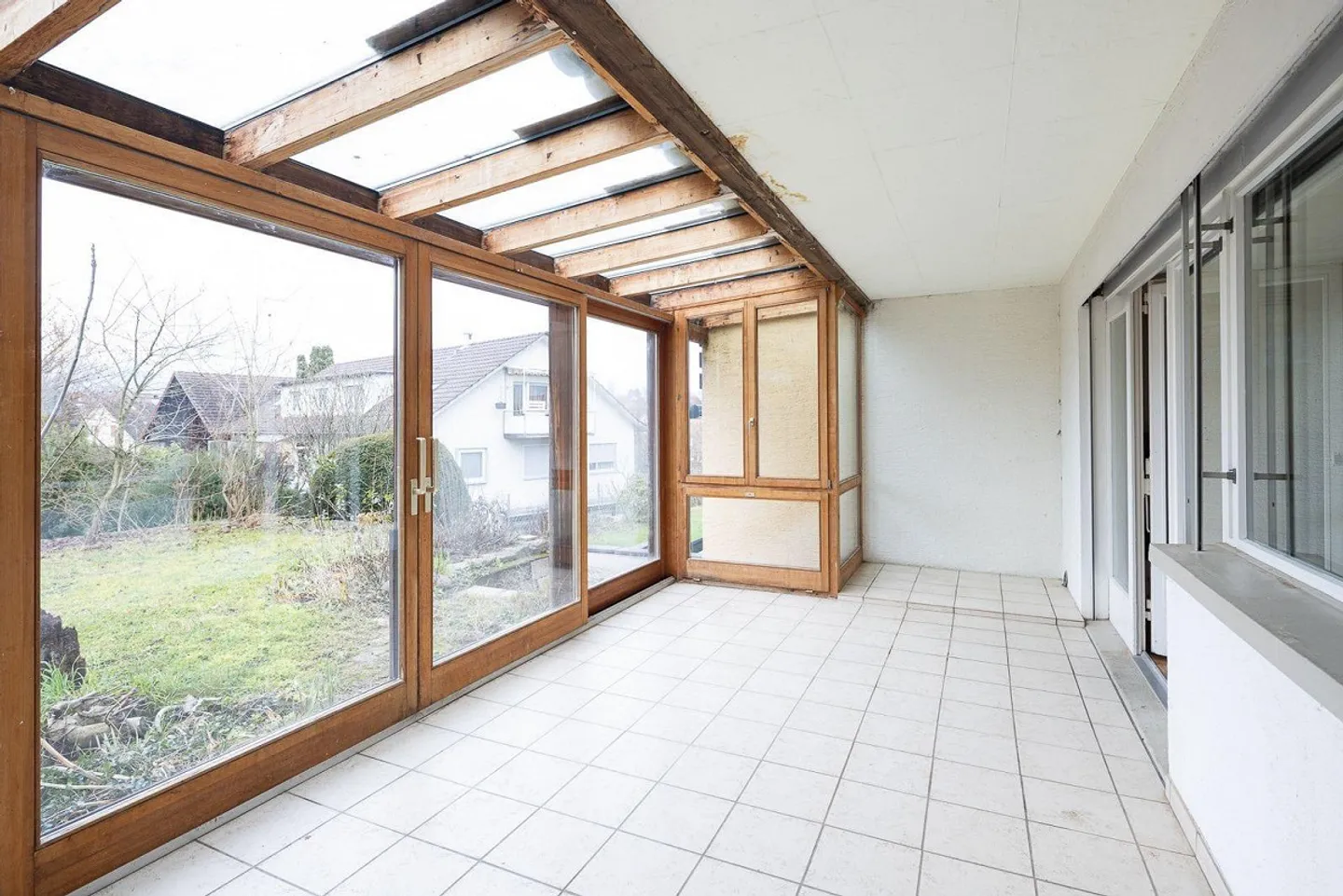 Maison de ville ensoleillée de 4½ pièces à rénover - Photo 12 sur 13