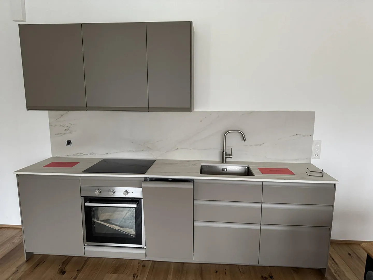 Pure Alpine Joy - new - bright and with a view - Photo 3 of 12